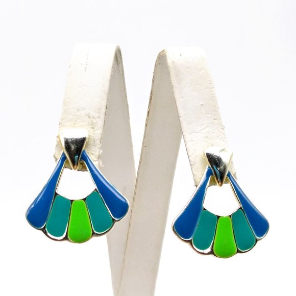Chic Blue and Green Fan Earrings, Vintage Gold Tone with Retro Flair - Picture 3 of 5